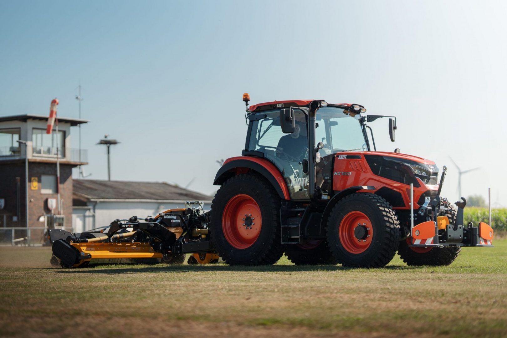 tractor kioti hx tarragona